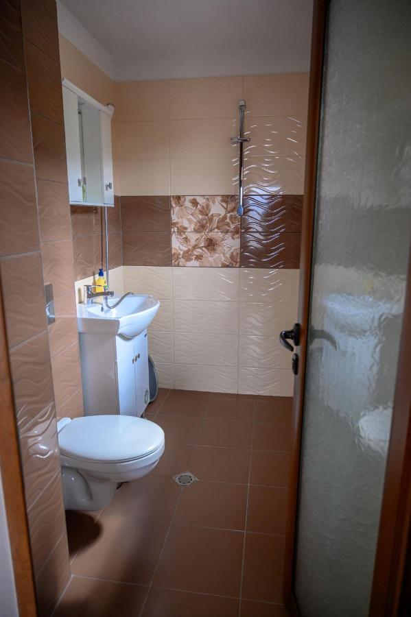 Къща За Гости „Жоро И Дани “ Villa Szapareva Banja Kültér fotó